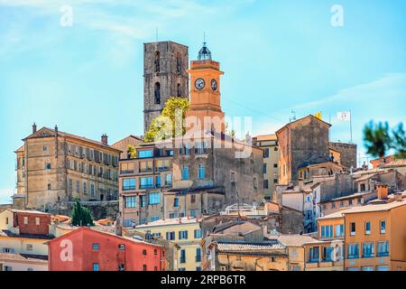 La città di Grasse sulla Costa Azzurra Foto Stock