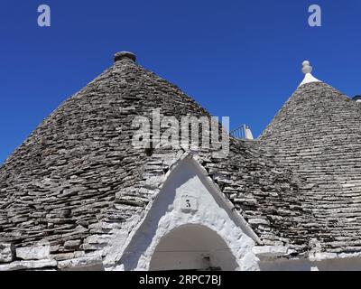 Tipico tetto a forma di cono dei Trulli ad Alberobello, Puglia, i Foto Stock