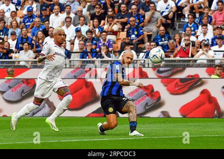 Milano, Italia. 3 settembre 2023. Federico Dimarco (32) dell'Inter ha visto nella partita di serie A tra Inter e Fiorentina a Giuseppe Meazza a Milano. (Foto: Gonzales Photo/Alamy Live News Foto Stock