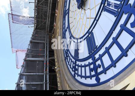 190711 -- LONDRA, 11 luglio 2019 -- foto scattata il 21 maggio 2019 mostra il quadrante nord finito del Big Ben a Londra, in Gran Bretagna. La campana del Big Ben compie 160 anni da quando ha iniziato a colpire l'ora l'11 luglio 1859. Jessica Taylor/UK Parliament handout via Xinhua HOC CREDITO OBBLIGATORIO: UK Parliament/Jessica Taylor BRITAIN-LONDON-BIG BEN-BELL-160TH ANNIVERSARY HanxYan PUBLICATIONxNOTxINxCHN Foto Stock