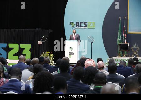 Nairobi, Kenya. 4 settembre 2023. il presidente del Kenya William Ruto parla durante il primo giorno del vertice sul clima africano presso il Kenyatta International Conference Centre (KICC) di Nairobi. Credito: SOPA Images Limited/Alamy Live News Foto Stock