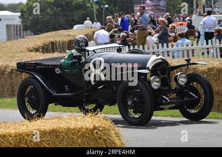 William Medcalf, Bentley 3 litri, le Mans 24 Hours Centenary, le Mans 100 Years, un tributo a una delle gare più iconiche al mondo, le Mans Foto Stock