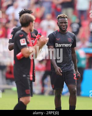 Leverkusen, Deutschland. 2 settembre 2023. Firo : 02.09.2023 1.Bundesliga prima divisione stagione 2023/24 Bayer 04 Leverkusen -Darmstadt 98 gesto Victor Boniface Bayer credito: dpa/Alamy Live News Foto Stock