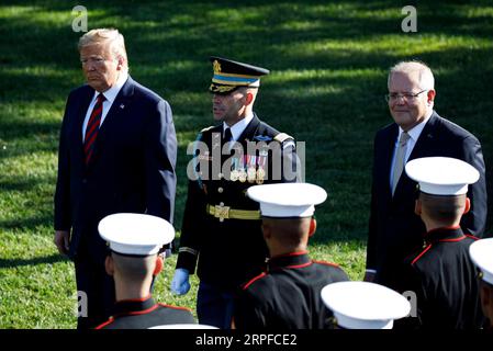 190920 -- WASHINGTON, 20 settembre 2019 -- il presidente degli Stati Uniti Donald Trump L, Rear dà il benvenuto al primo ministro australiano Scott Morrison R, Rear durante una cerimonia alla Casa Bianca a Washington D.C., negli Stati Uniti, il 20 settembre 2019. Foto di /Xinhua U.S.-WASHINGTON D.C.-PRESIDENT-AUSTRALIA-PM-MEETING TingxShen PUBLICATIONxNOTxINxCHN Foto Stock