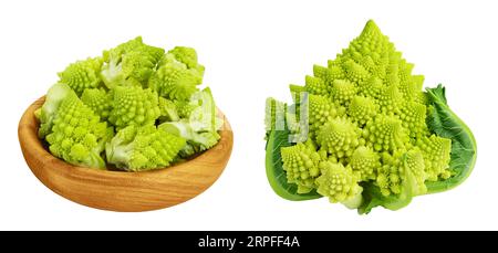 Romanesco broccoli cavolo o cavolfiore romano isolato su sfondo bianco con profondità di campo piena Foto Stock
