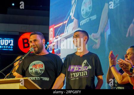 Haifa, Israele - 02 settembre 2023: Leader di protesta sul palco. Settimana 35 di protesta contro la controversa revisione giudiziaria. Haifa, Israele Foto Stock