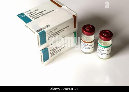 Alutard SQ allergia terapia immunitaria iniezione. 2 ampolle di farmaco allergico. Foto Stock