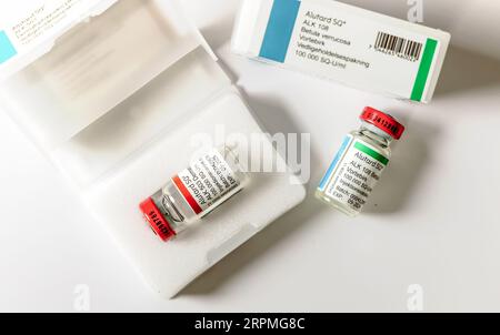 Alutard SQ allergia terapia immunitaria iniezione. 2 ampolle di farmaco allergico. Foto Stock