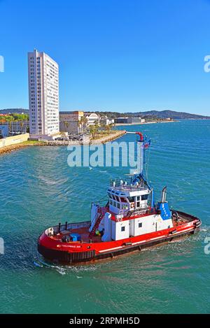 Nave di soccorso nel porto di Tolone, Francia, Dipartimento VAR, Tolone Foto Stock