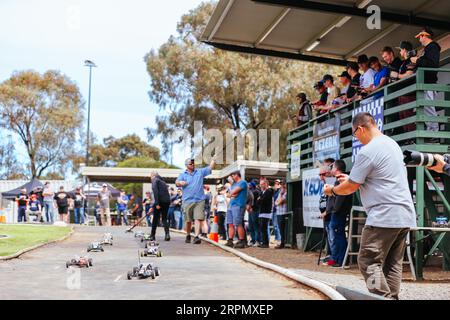 MELBOURNE, AUSTRALIA, OTTOBRE 30: L'inaugral Vintage Bash RC evento al Keilor Offroad Circuit (KEORCA) il 30 ottobre 2022 Foto Stock