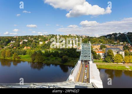 Elbe Bridge Blue Wonder Foto Stock