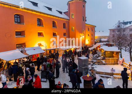 Mercatino di Natale presso la Fortezza di Koenigstein nella Svizzera sassone Foto Stock