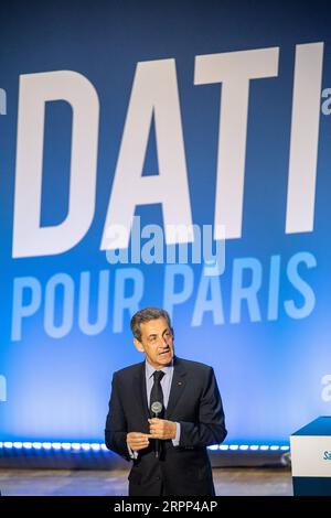 200310 -- PARIGI, 10 marzo 2020 -- l'ex presidente francese Nicolas Sarkozy parla durante un raduno politico per Rachida dati, candidato del partito Les Republicains LR per le prossime elezioni del sindaco di Parigi 2020, a Parigi, in Francia, 9 marzo 2020. Foto di Aurelien Morissard/Xinhua FRANCE-PARIS-MUNICIPAL ELECTION-PARIS MAYOR-DATI GaoxJing PUBLICATIONxNOTxINxCHN Foto Stock