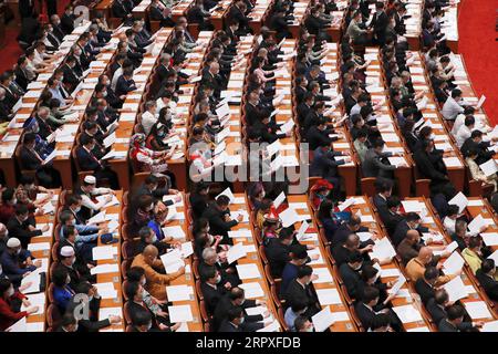 200521 -- PECHINO, 21 maggio 2020 -- la terza sessione del 13° Comitato Nazionale della Conferenza consultiva politica del popolo cinese, CPPCC, apre presso la grande sala del popolo a Pechino, capitale della Cina, il 21 maggio 2020. DUE SESSIONSCHINA-PECHINO-CPPCC-SESSIONE ANNUALE-APERTURA CN DINGXLIN PUBLICATIONXNOTXINXCHN Foto Stock