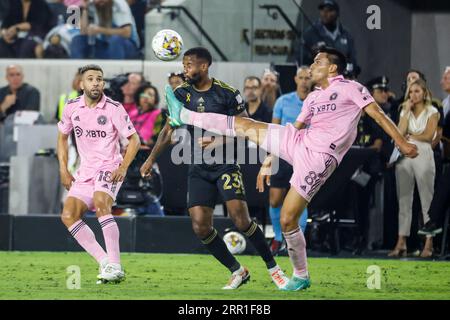 Los Angeles, California, USA. 3 settembre 2023. Kellyn Acosta (C) del Los Angeles FC, Diego GÃ³mez (R) dell'Inter Miami e Jordi Alba (L) in azione durante una partita di calcio MLS domenica 3 settembre 2022, a Los Angeles. (Immagine di credito: © Ringo Chiu/ZUMA Press Wire) SOLO USO EDITORIALE! Non per USO commerciale! Foto Stock