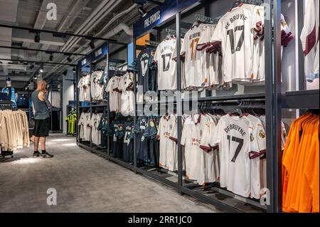 Manchester City Store all'Etihad Stadium di Manchester, Regno Unito Foto Stock