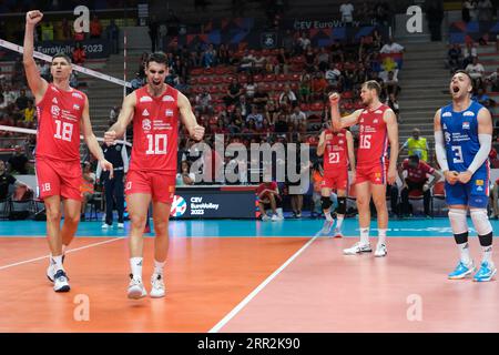 Ancona, Italia. 5 settembre 2023. La Serbia esula durante il CEV Eurovolley 2023 Men Final Round Day 7 a Palaprometeo. La nazionale serba batte la Germania con un punteggio di 1-3. (Foto di Davide di Lalla/SOPA Images/Sipa USA) credito: SIPA USA/Alamy Live News Foto Stock