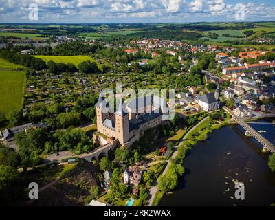 Il castello di Rochlitz si trova nella parte occidentale della città di Rochlitz sopra il fiume Zwickauer Mulde nel distretto della Sassonia centrale nello Stato libero di Foto Stock