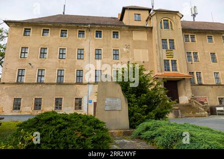 Royal Saxon Soldiers' Boys' Educational Institution 1822-1922. Più tardi (1928) ospitò una casa ricreativa per bambini. Più di recente, l'edificio Foto Stock