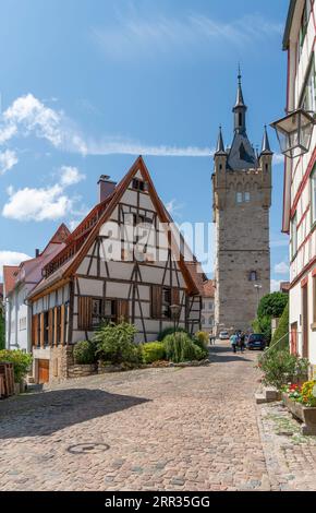Impressione soleggiata di Bad Wimpfen, una storica città termale nel quartiere di Heilbronn nella Germania meridionale durante l'estate Foto Stock