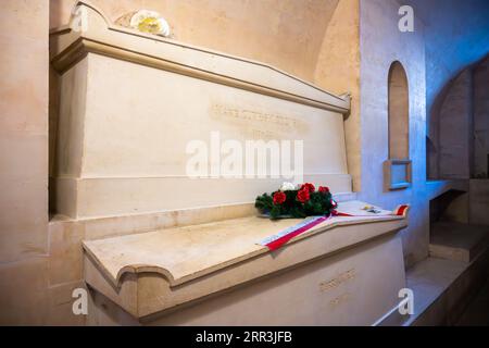 La tomba di Marie Curie-Sklodowska e Pierre Currie nella cripta del Pantheon a Parigi, in Francia Foto Stock