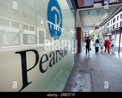 Uffici Pearson nel centro di Londra, centro di test Pearson Professional Centre Foto Stock