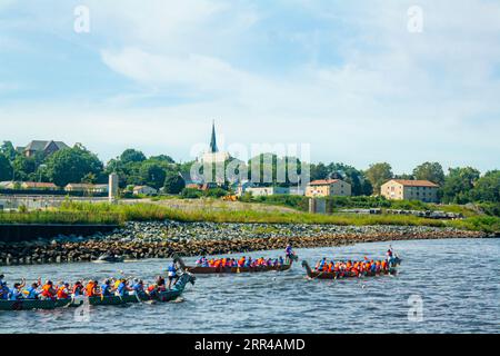 Corse di draghi cinesi del Rhode Island e Festival di Taiwan Day Foto Stock