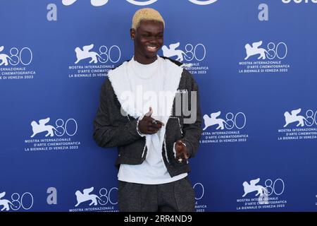 Lido di Venezia, Italia. 6 settembre 2023. Moustapha Fall partecipa a una photocall per "io Capitano" alla 80° Mostra Internazionale d'Arte cinematografica di Venezia il 6 settembre 2023 a Venezia, Italia. © foto: Cinzia Camela. Credito: Live Media Publishing Group/Alamy Live News Foto Stock