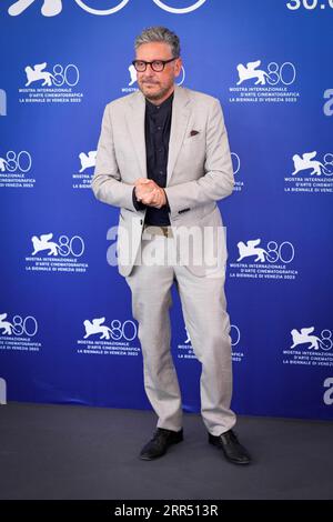 Venezia, Italia. 5 settembre 2023. Sergio Castellitto durante la photocall del film ''Enea'' presentato in concorso alla 80 Mostra del Cinema di Venezia il 5 settembre 2023 al Lido di Venezia. (Foto di Daniele Cifala/NurPhoto) credito: NurPhoto SRL/Alamy Live News Foto Stock