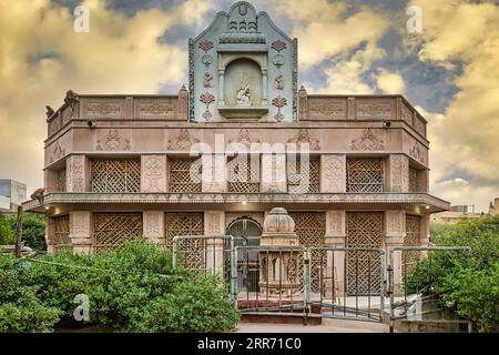 Vrindavan, Uttar Pradesh 18 ottobre 2019: Samadhi di Swami Haridas all'interno di Nidhivan. Nidhivan è uno dei luoghi più sacri, misteriosi e sacri Foto Stock