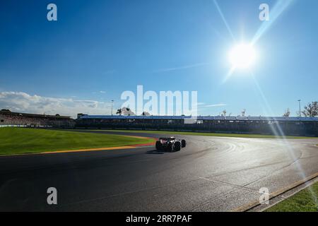 MELBOURNE, AUSTRALIA, 10 APRILE: Sergio Perez della Oracle Red Bull Racing al Gran Premio di Formula 1 australiano 2022 il 10 aprile 2022 Foto Stock