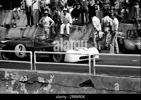 55° targa Florio 1971 - Andrea De Adamich # 2 Alfa Romeo 33/3 Foto Stock