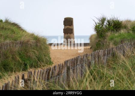 Memoriale: Churchill Mk IV AVRE ''One Charlie'' (Char Churchill Mk IV AVRE ''One Charlie' Monument) Foto Stock