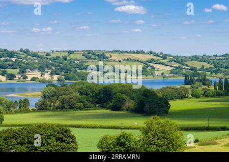 Lago artificiale Blagdon nei pressi del villaggio di Blagdon, nel paesaggio nazionale della costa del Devon settentrionale delle Mendip Hills, nel Somerset settentrionale, in Inghilterra. Foto Stock