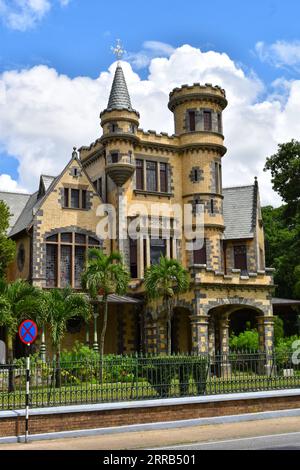 Castello di Stollmeyer o Killarney nel porto di Spagna, Trinidad e Tobago. E' uno dei magnifici sette edifici. Foto Stock