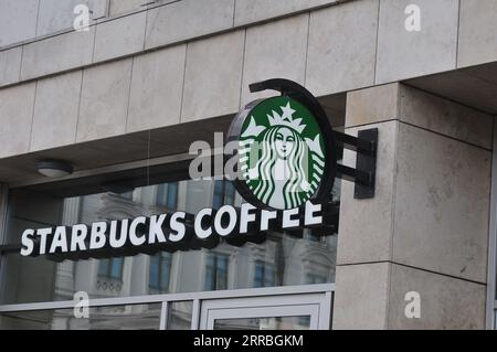 7 settembre 2023/catena di caffè di Seattle starbucks Coffee Cafe nella capitale danese Copenaghen Danimarca. (Foto: Francis Joseph Dean/Dean Pictures) Foto Stock