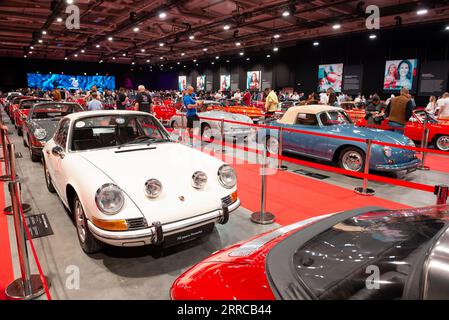 75 anni di Porsche Sports Cars anniversario spettacolo nel giugno 2023 a Sofia, Bulgaria, Europa orientale, Balcani, UE Foto Stock