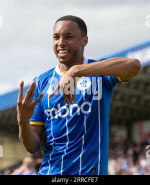 Chester, Cheshire, Inghilterra, 12 agosto 2023. La Kole Hall di Chester celebra l'obiettivo di apertura della partita durante il Chester Football Club V King's Lynn Town Football Club nella Vanarama National League North al Deva Stadium. (Immagine di credito: ©Cody Froggatt/Alamy Live News) Foto Stock