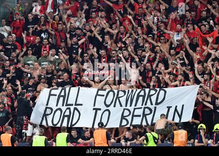 Praga, Repubblica Ceca. 7 settembre 2023. I tifosi albanesi durante la partita di calcio di qualificazione UEFA EURO 2024 Group e che si terrà a Praga il 7 settembre 2023. (Immagine di credito: © Slavek Ruta/ZUMA Press Wire) SOLO USO EDITORIALE! Non per USO commerciale! Foto Stock