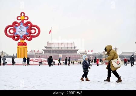 220120 -- PECHINO, 20 gennaio 2022 -- foto scattata il 20 gennaio 2022 mostra una vista della piazza Tian anmen a Pechino, capitale della Cina. CHINA-BEIJING-SNOW CN JinxLiangkuai PUBLICATIONxNOTxINxCHN Foto Stock