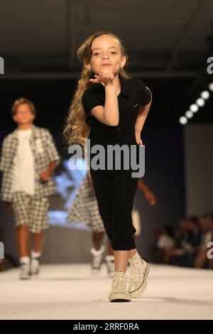 NY, USA. 6 settembre 2023. Iron 23, New York, USA, 06 settembre 2023 - Chanel Nicole Marrow cammina in pista durante la 13a edizione del Rookie USA Fashion Show all'Iron 23 il 6 settembre 2023 a New York City. Foto: Giada Papini Rampelotto/EuropaNewswire (immagine di credito: © Luiz Rampelotto/ZUMA Press Wire) SOLO USO EDITORIALE! Non per USO commerciale! Foto Stock