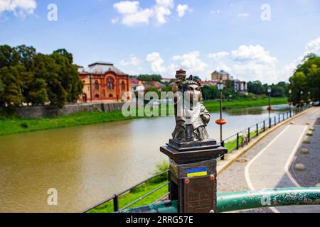 Uzhhorod, Ucraina - 24 agosto 2023: Mini scultura della Statua della libertà Foto Stock