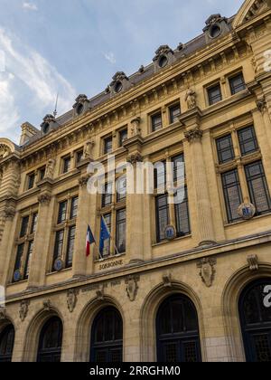 Ingresso all'Università Paris-Sorbonne, Faculté des Lettres, Sorbonne Université, Parigi Francia, Europa, UE. Foto Stock