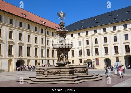 Praga, Repubblica Ceca - 26 giugno 2023: Il castello di Praga nella Repubblica Ceca Foto Stock