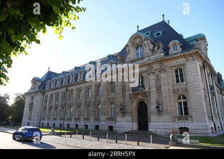 220615 -- LUSSEMBURGO CITY, 15 giugno 2022 -- foto scattata il 14 giugno 2022 mostra una vista della città di Lussemburgo, Lussemburgo. Foto di /Xinhua LUSSEMBURGO-LUSSEMBURGO CITTÀ-SCENARIO RenxPengfei PUBLICATIONxNOTxINxCHN Foto Stock