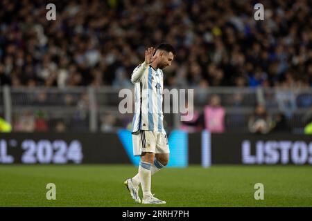 Buenos Aires, Buenos Aires, Argentina. 8 settembre 2023. BUENOS AIRES, ARGENTINA - 7 SETTEMBRE: Lionel messi reagisce durante la partita di qualificazione della Coppa del mondo FIFA 2026 tra Argentina ed Ecuador all'Estadio MÃ¡S Monumental Antonio Vespucio liberi il 7 settembre 2023 a Buenos Aires, Argentina. (Immagine di credito: © Florencia Tan Jun/PX Imagens via ZUMA Press Wire) SOLO USO EDITORIALE! Non per USO commerciale! Foto Stock