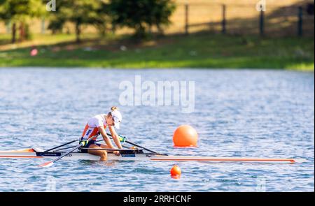 BELGRADO - Martine Veldhuis in azione nella finale monoposto leggero durante la sesta giornata dei Campionati mondiali di canottaggio nella capitale serba Belgrado. ANP IRIS VAN DEN BROEK netherlands Out - belgium Out Credit: ANP/Alamy Live News Foto Stock