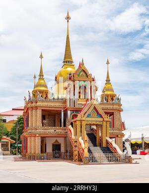 Uno degli edifici di Wat Huai Yai, un tempio buddista di Huai Yai, Pattaya City, Chonburi, Thailandia. Foto Stock