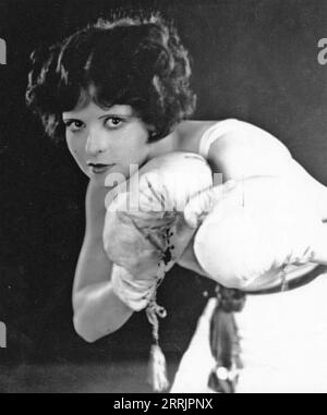 ROUGH HOUSE ROSIE1927 Paramount Pictures film muto con Clara Bow Foto Stock