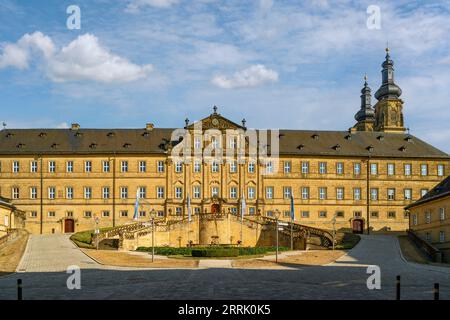 L'ex abbazia benedettina del monastero di Banz è ora sede del centro educativo della Fondazione Hans Seidel, Bad Staffelstein, Germania Foto Stock